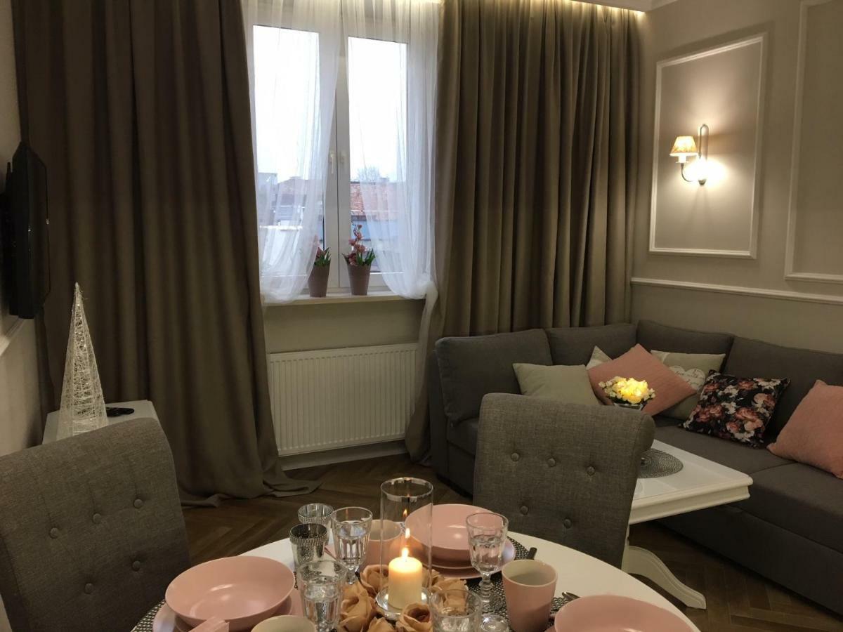 Family & Business Sauna Apartments Sienkiewicza No1 Centrum Plac Lliteratow- Piekny Apartament - 1 Bedroom With Private Sauna, Bath With Hydromassage, Parking كيلتشي المظهر الخارجي الصورة